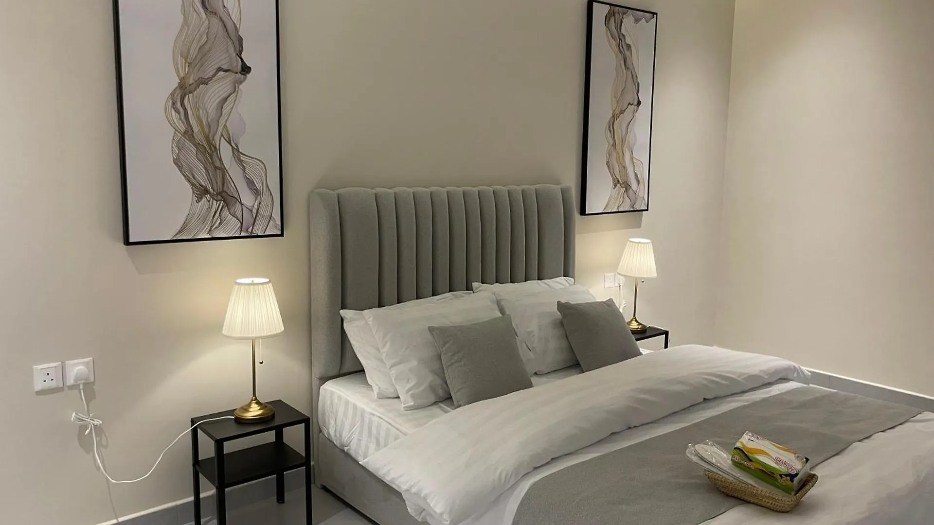 مسكن قطون - حطين E10 - بلكونة مطلّة عالحديقة Apartment Riyadh 0*,